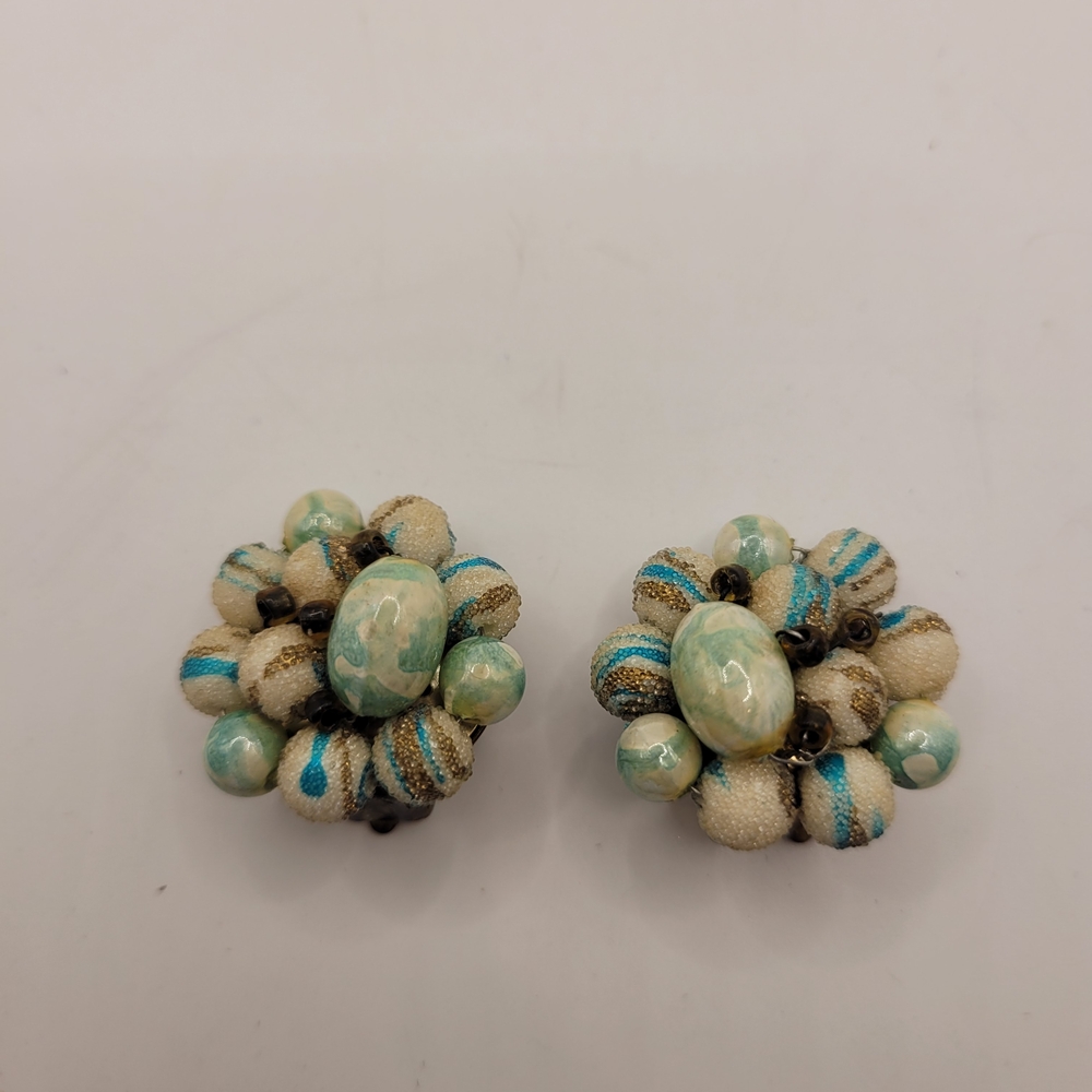 Vintage Signed Japan Clip On Earrings Blue Cluster